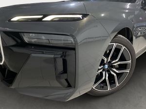 BMW Serie 7 740d xdrive 220 kw (299 cv)   - Foto 11