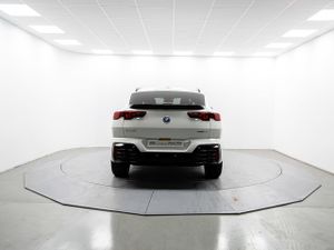 BMW iX2 edrive20 150 kw (204 cv)   - Foto 9