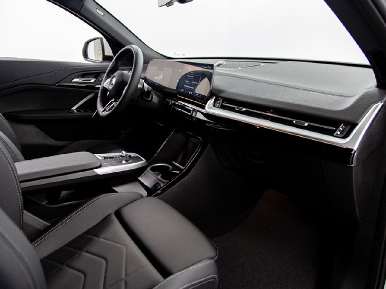 BMW iX2 edrive20 150 kw (204 cv)   - Foto 9