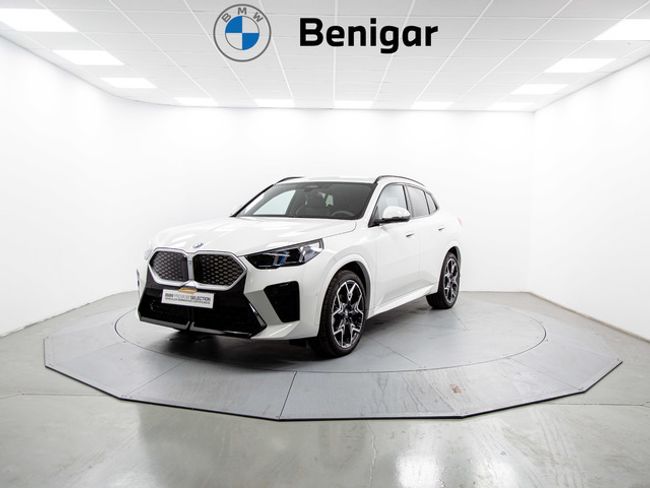 BMW iX2 edrive20 150 kw (204 cv)