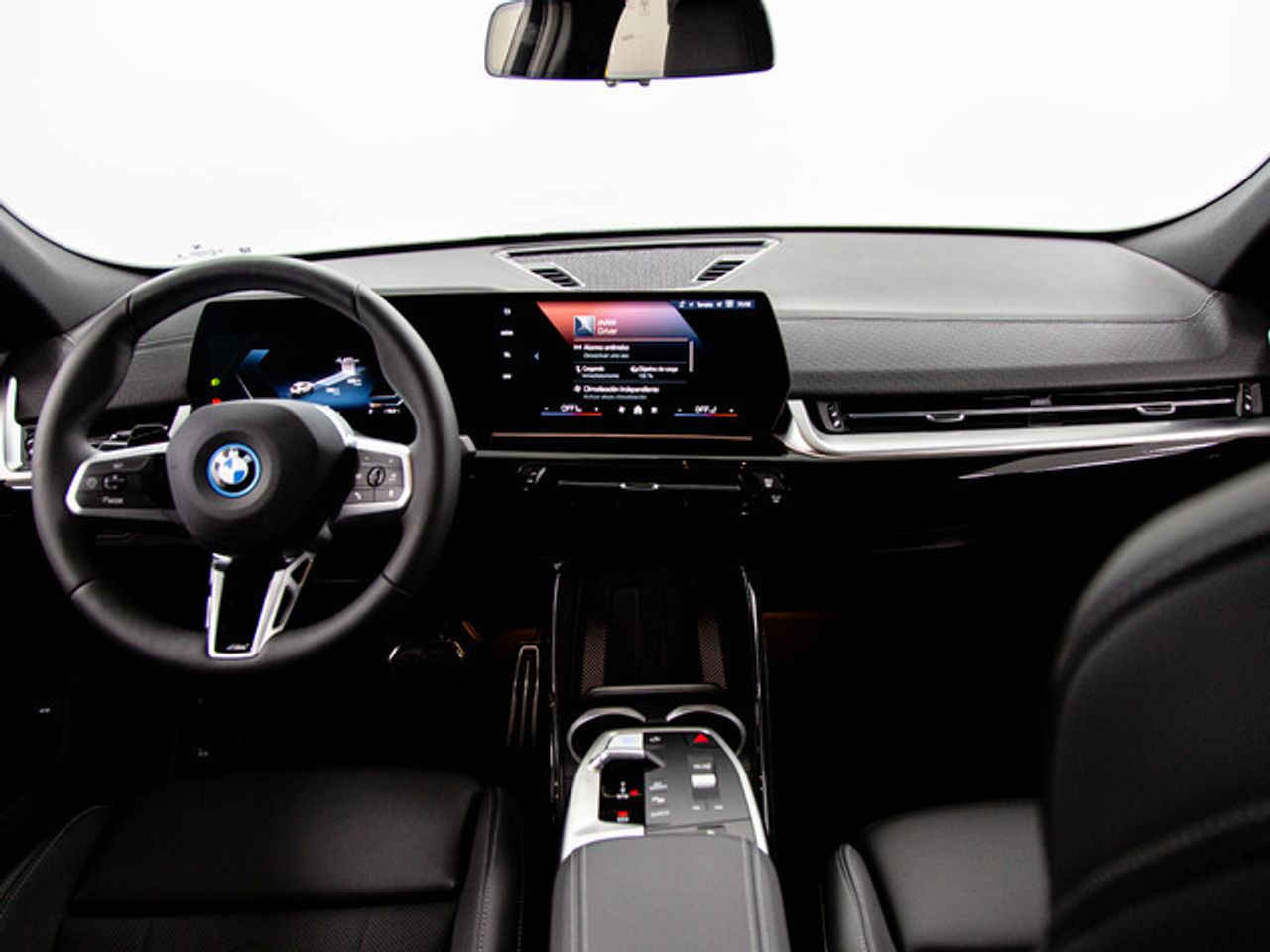 BMW iX2 edrive20 150 kw (204 cv)   - Foto 8