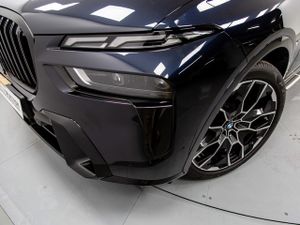 BMW X7 xdrive40d 259 kw (352 cv)   - Foto 11