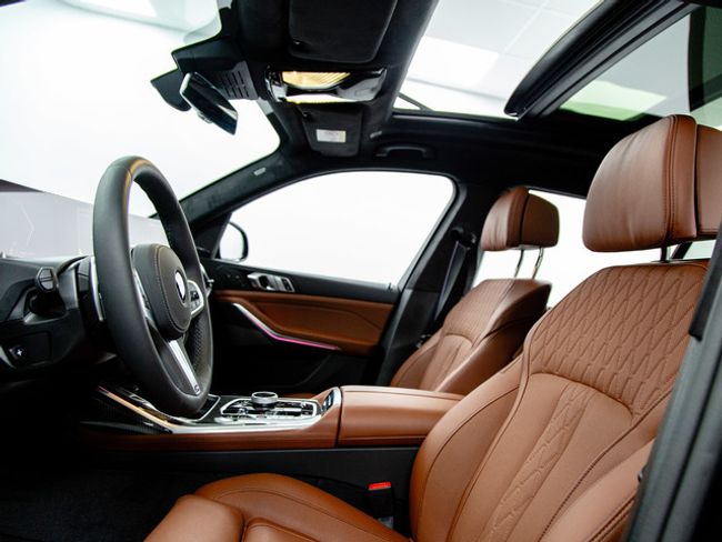 BMW X7 xdrive40d 259 kw (352 cv)