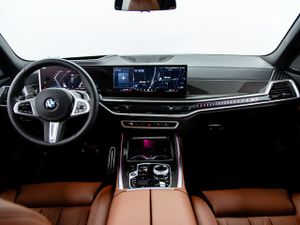 BMW X7 xdrive40d 259 kw (352 cv)   - Foto 13