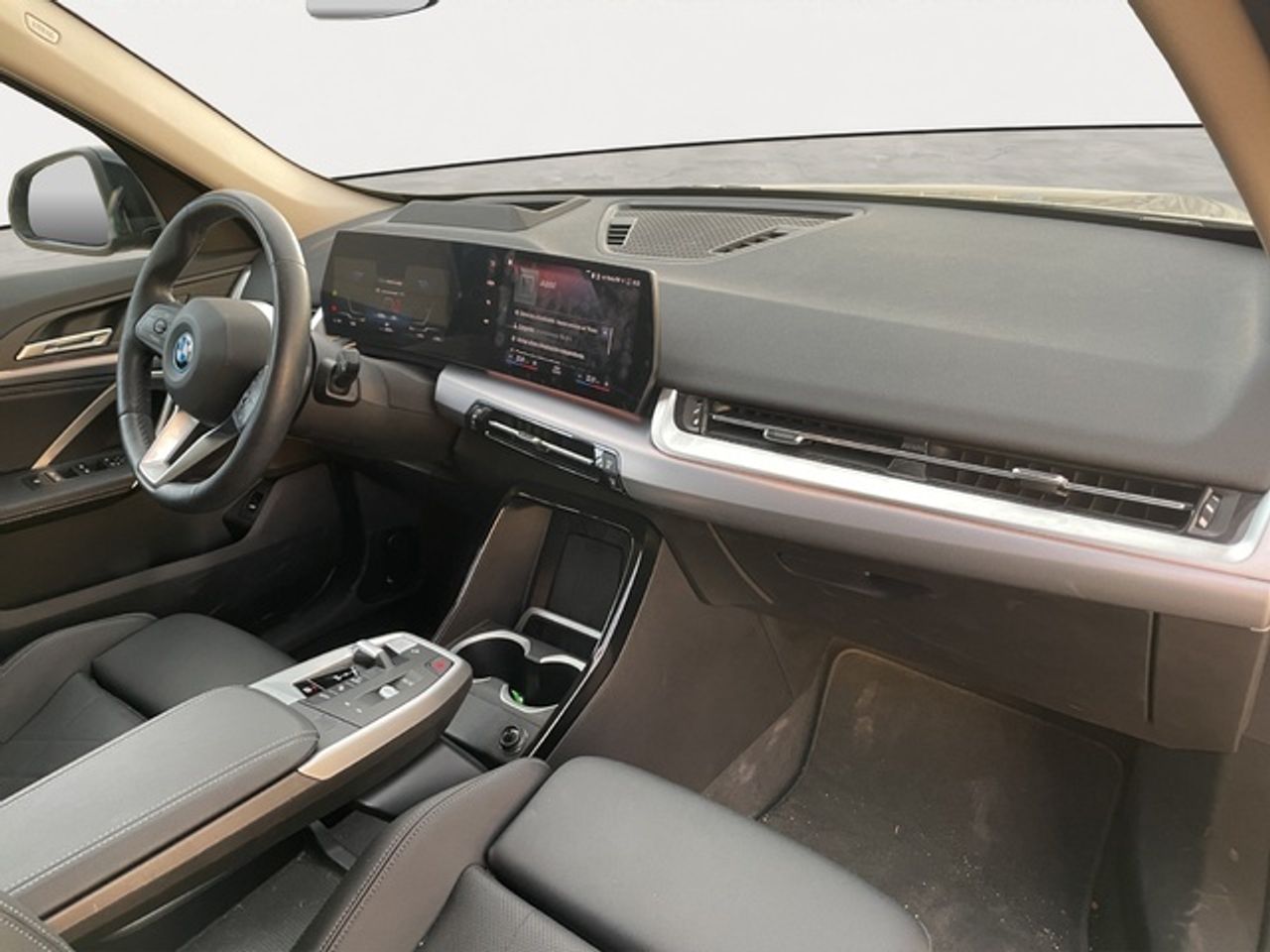 BMW iX1 xdrive30 230 kw (313 cv)   - Foto 9