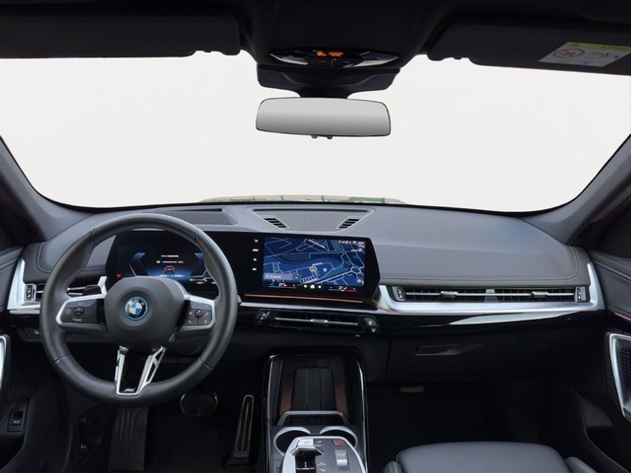 BMW iX1 edrive20 150 kw (204 cv)   - Foto 8