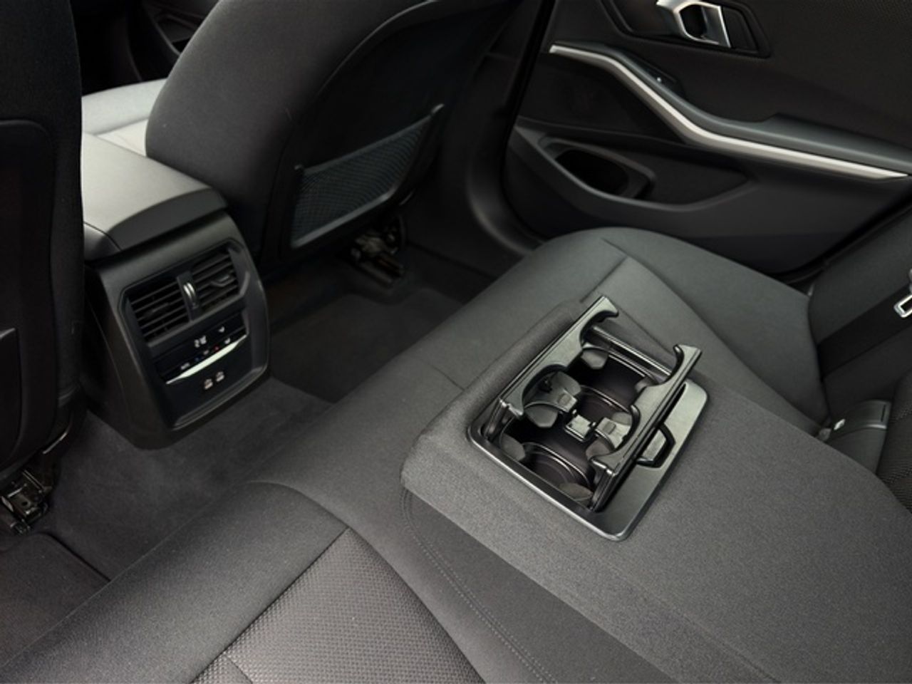 BMW Serie 3 318d 110 kw (150 cv)   - Foto 12