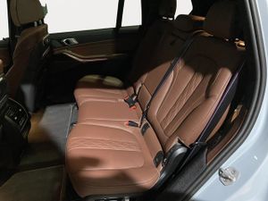 BMW X7 xdrive40d 259 kw (352 cv)   - Foto 17