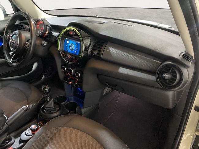 MINI Cooper 100 kw (136 cv)