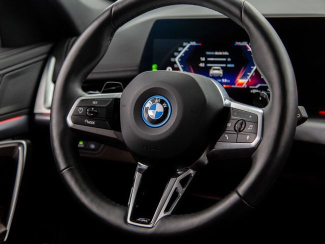 BMW X1 xdrive25e 180 kw (245 cv)