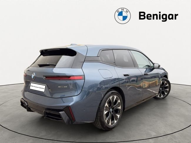 BMW iX xdrive60 400 kw (544 cv)