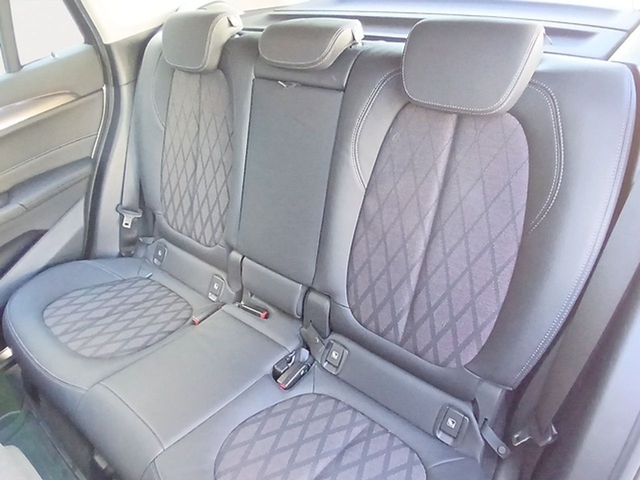 BMW X1 sdrive18i 103 kw (140 cv)  2020 Gasolina - Foto 10