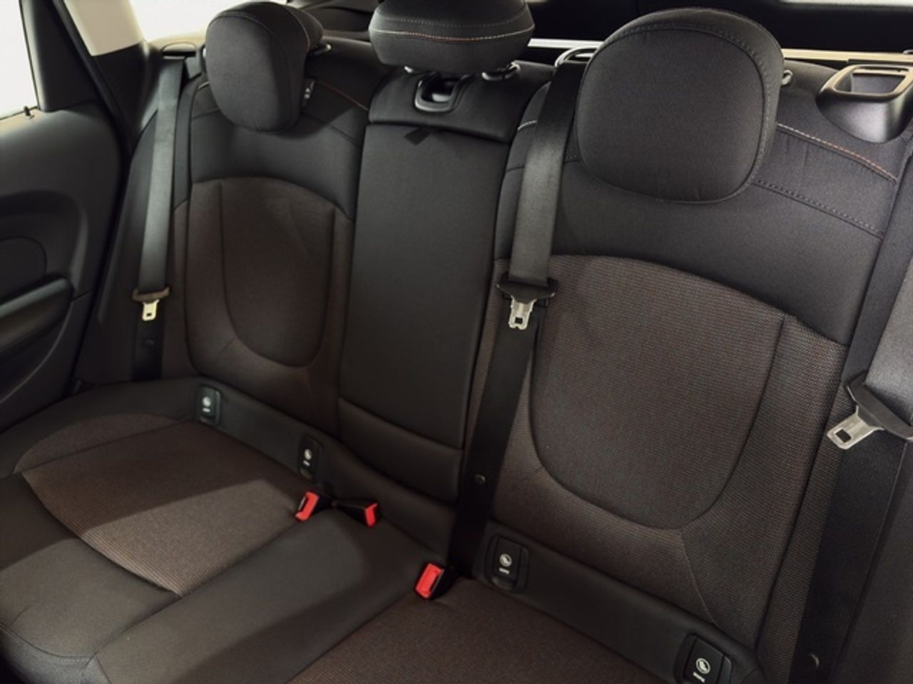 MINI Clubman cooper d 110 kw (150 cv)  2018 Diésel - Foto 10