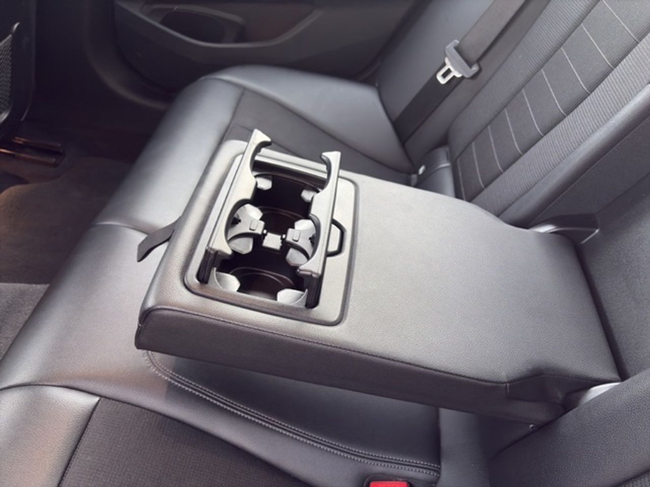 BMW Serie 3 320d 140 kw (190 cv)   - Foto 12