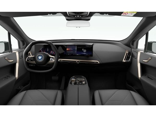 BMW iX xdrive40 240 kw (326 cv)