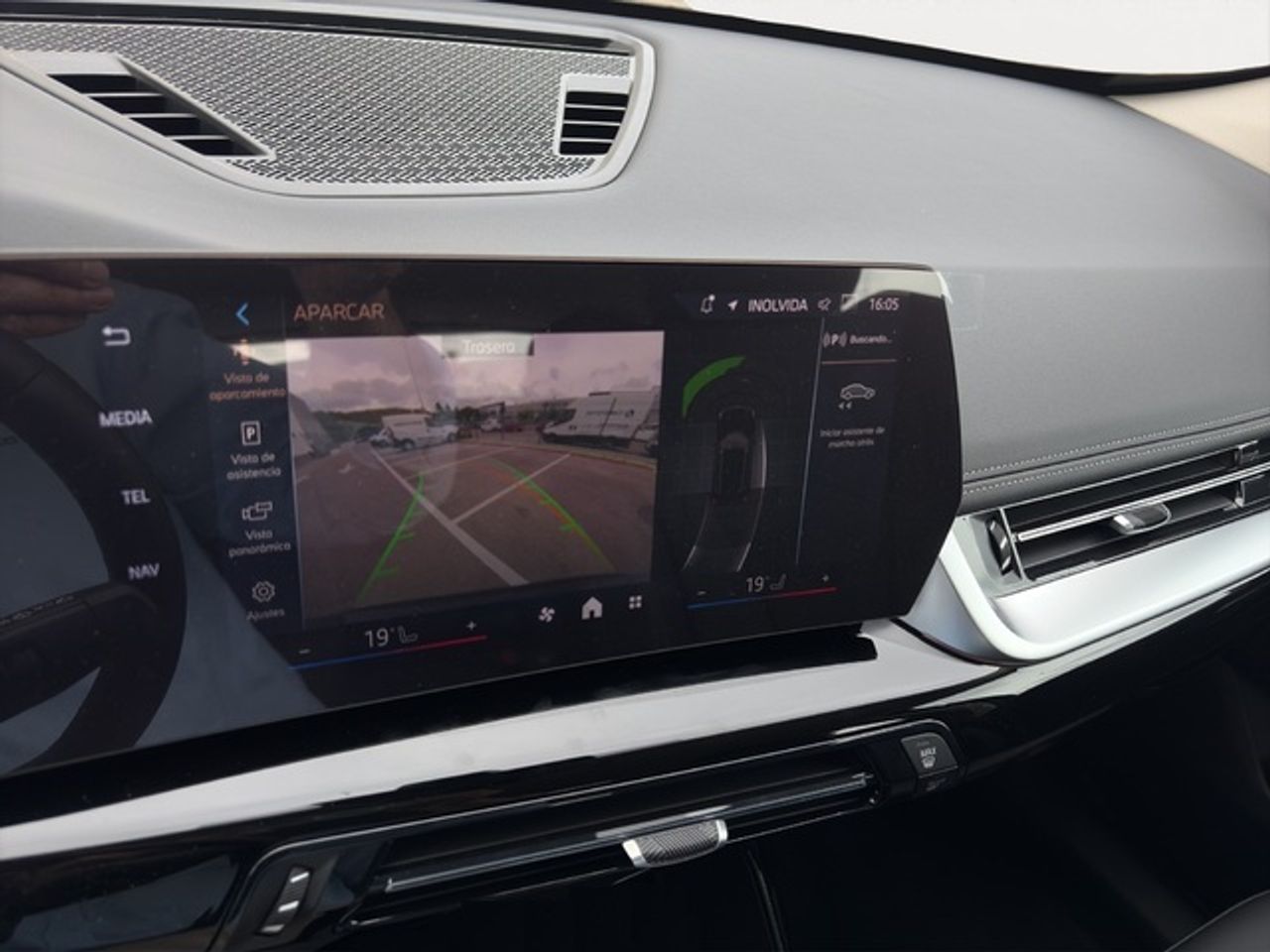BMW iX1 xdrive30 230 kw (313 cv)  2025 Eléctrico - Foto 16