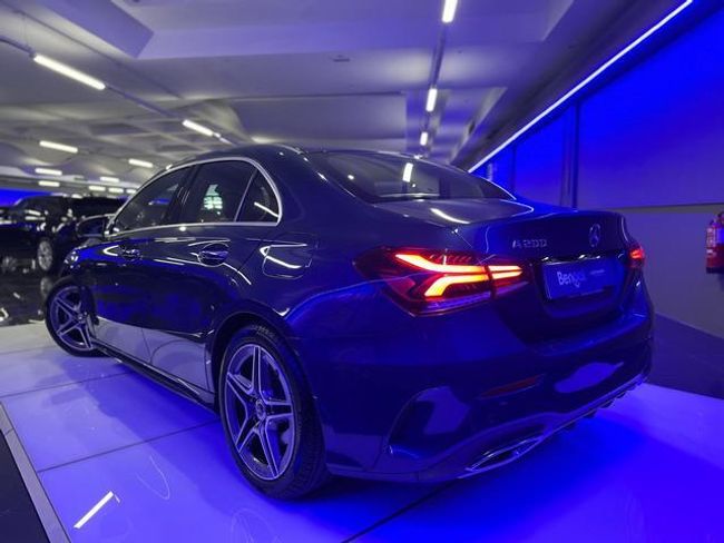 Mercedes Clase A 200 sedán 120 kw (163 cv)