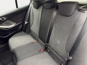 BMW Serie 1 120d 120 kw (163 cv)  2025 Diésel - Foto 17