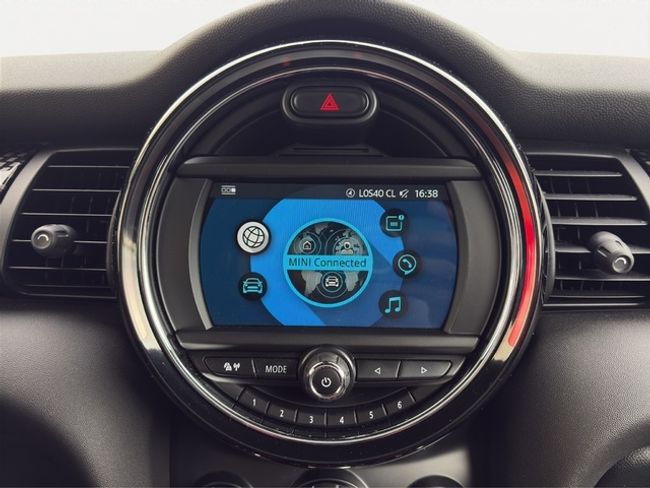 MINI Cooper john  works 170 kw (231 cv)