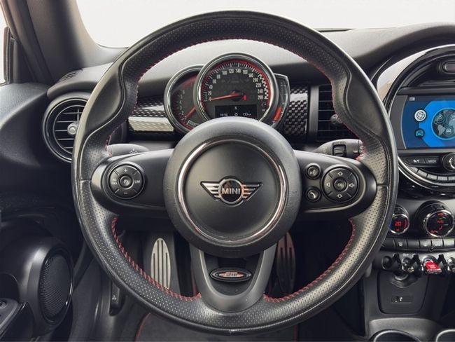 MINI Cooper john  works 170 kw (231 cv)