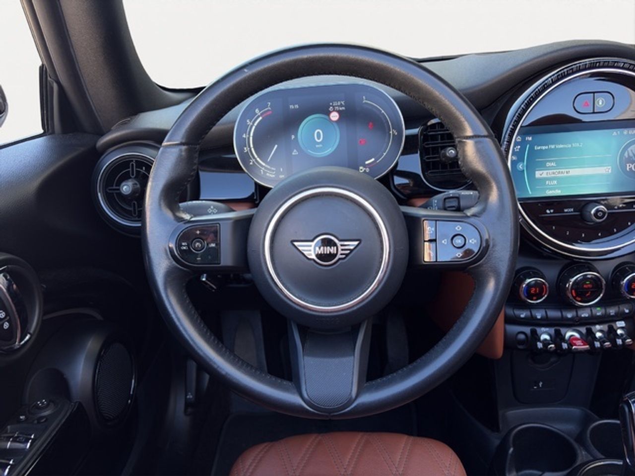 MINI Cooper 100 kw (136 cv)  2022 Gasolina - Foto 16
