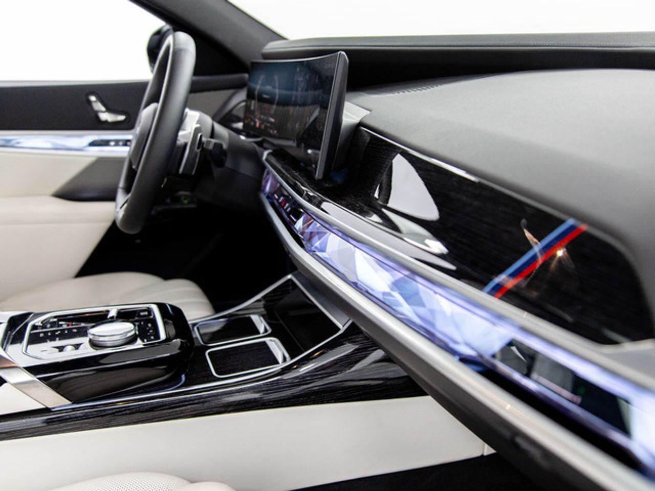 BMW Serie 7 740d xdrive 220 kw (299 cv)  2023 Diésel - Foto 16