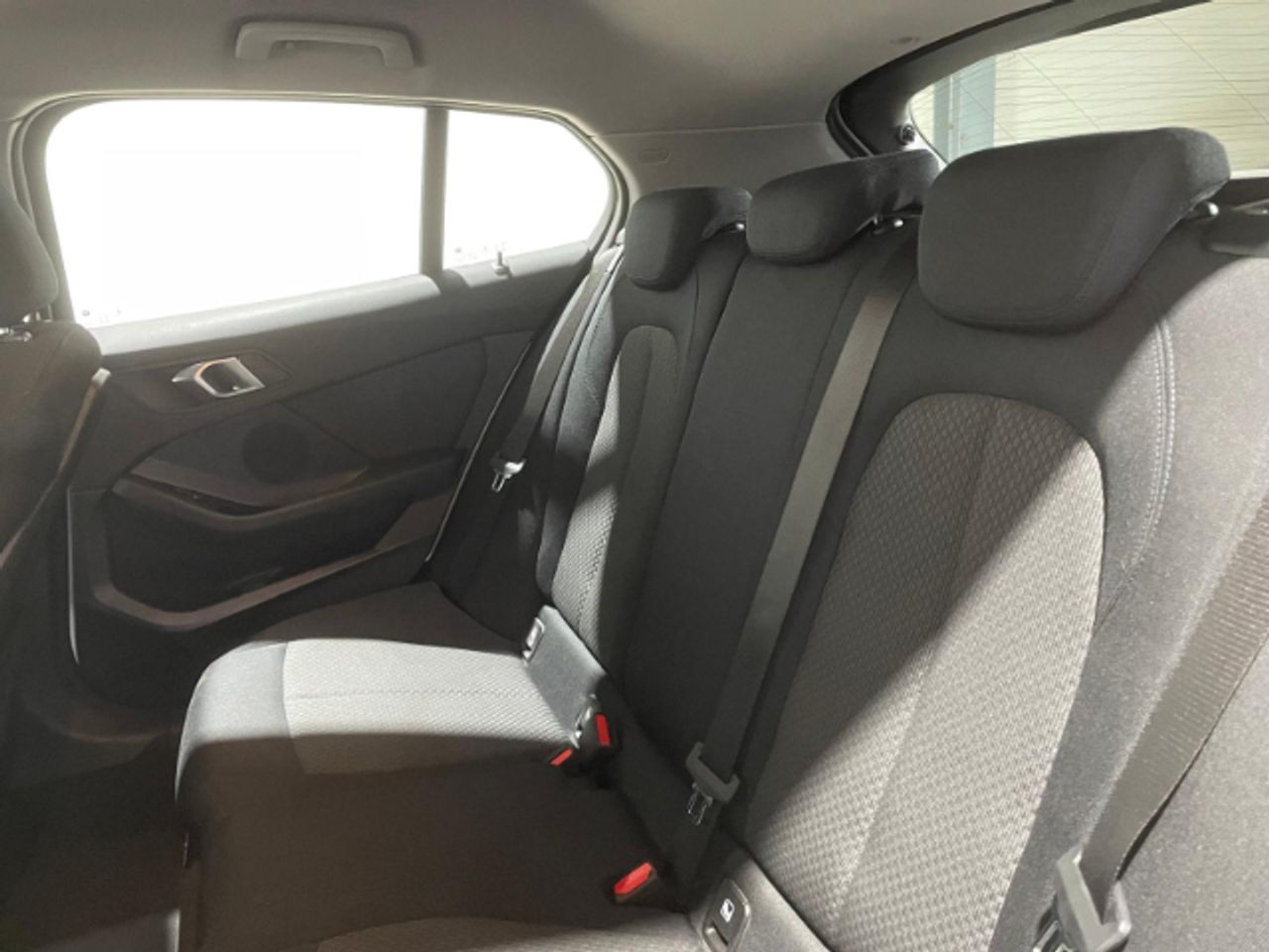 BMW Serie 1 116d 85 kw (116 cv)   - Foto 10