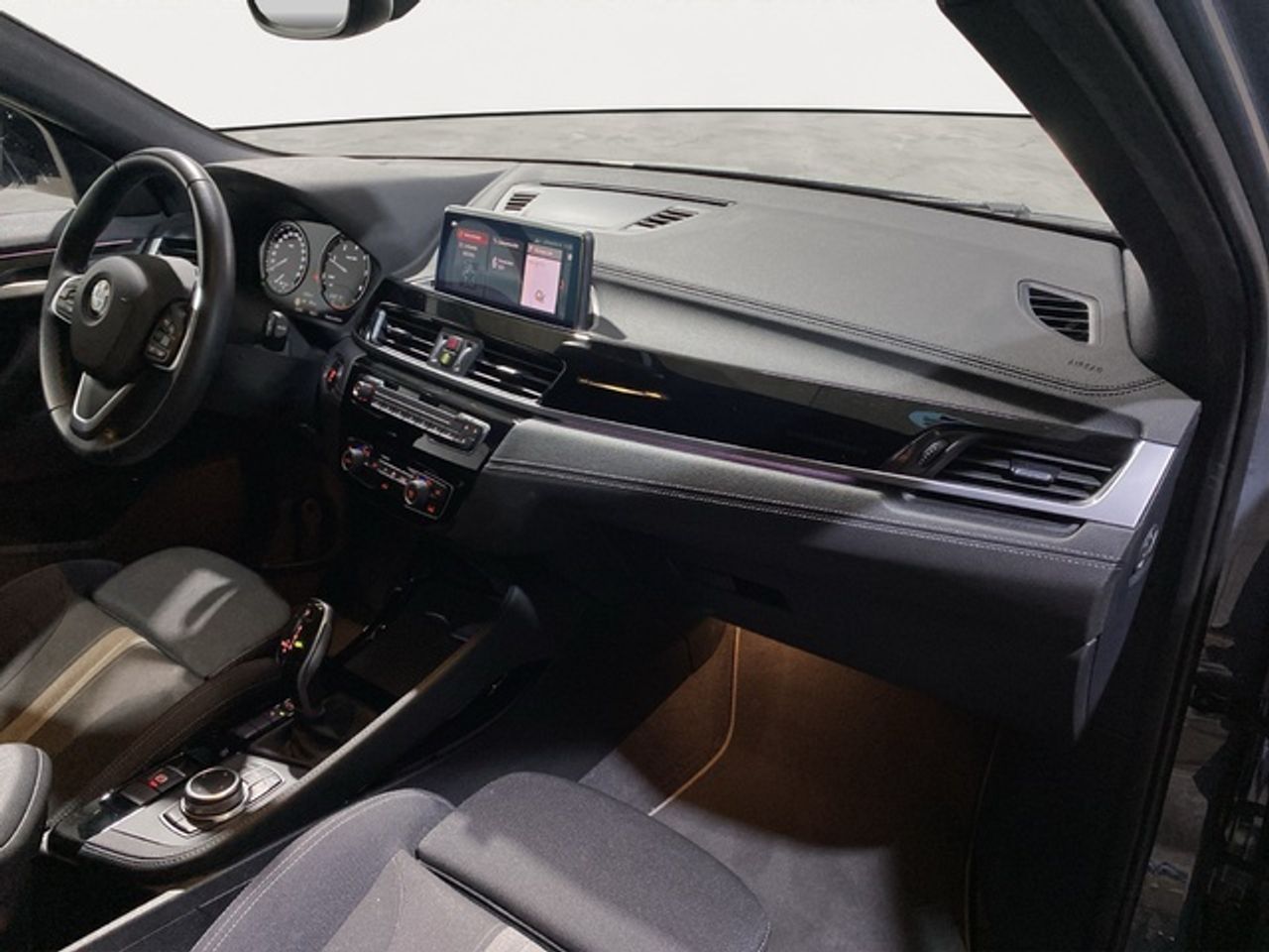 BMW X2 sdrive18d business 110 kw (150 cv)   - Foto 9