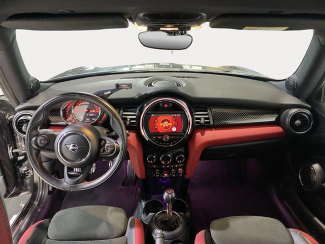 MINI Cooper john  works 170 kw (231 cv)