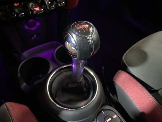 MINI Cooper john  works 170 kw (231 cv)