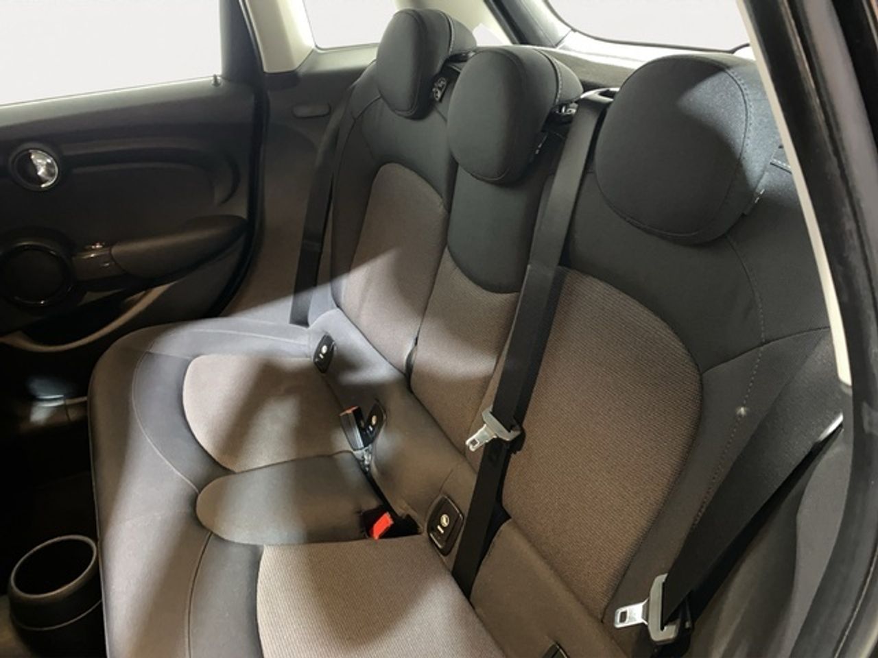 MINI Cooper one 75 kw (102 cv)   - Foto 10