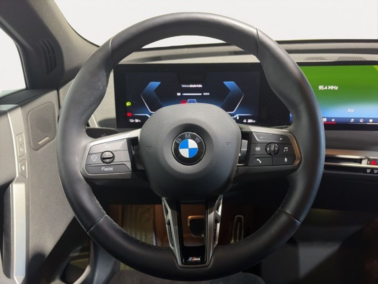 BMW iX xdrive60 400 kw (544 cv)   - Foto 13