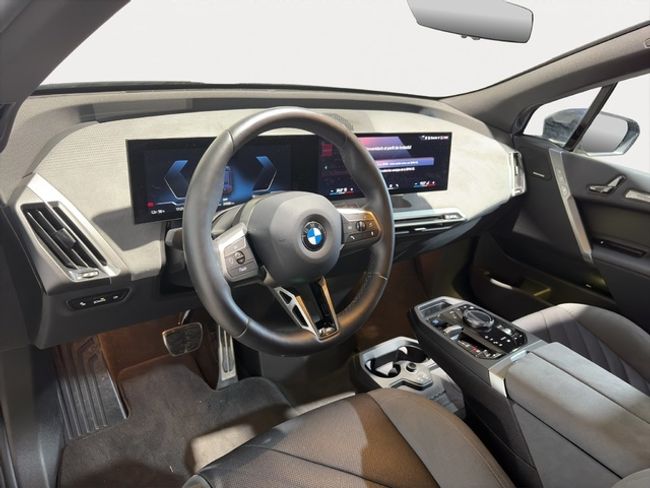 BMW iX xdrive60 400 kw (544 cv)