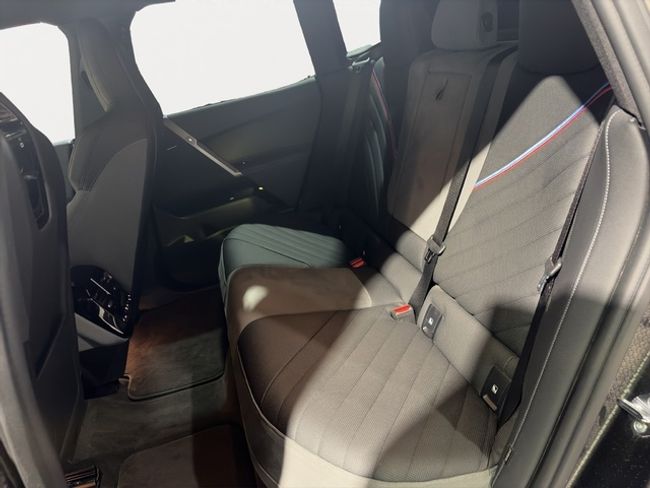 BMW iX xdrive60 400 kw (544 cv)