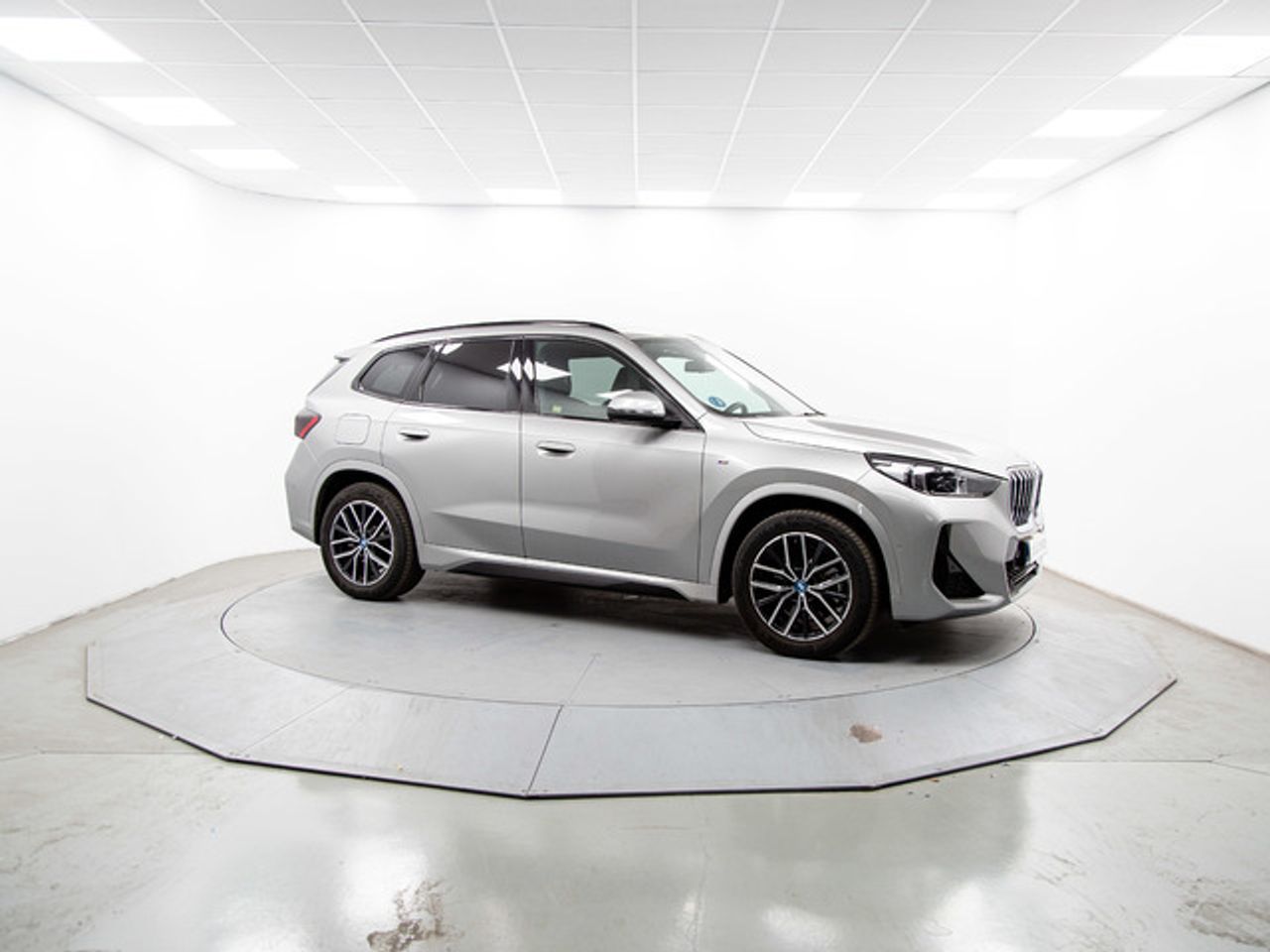 BMW X1 xdrive25e 180 kw (245 cv)  2025 Híbrido (Gasolina) - Foto 14