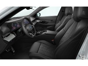 BMW i5 edrive40 250 kw (340 cv)  2025 Eléctrico - Foto 5