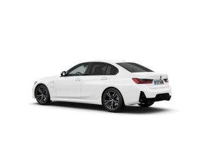 BMW Serie 3 330e 215 kw (292 cv)  2024 Híbrido (Gasolina) - Foto 13