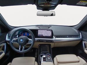 BMW X1 sdrive20i 125 kw (170 cv)  2024 Gasolina - Foto 13