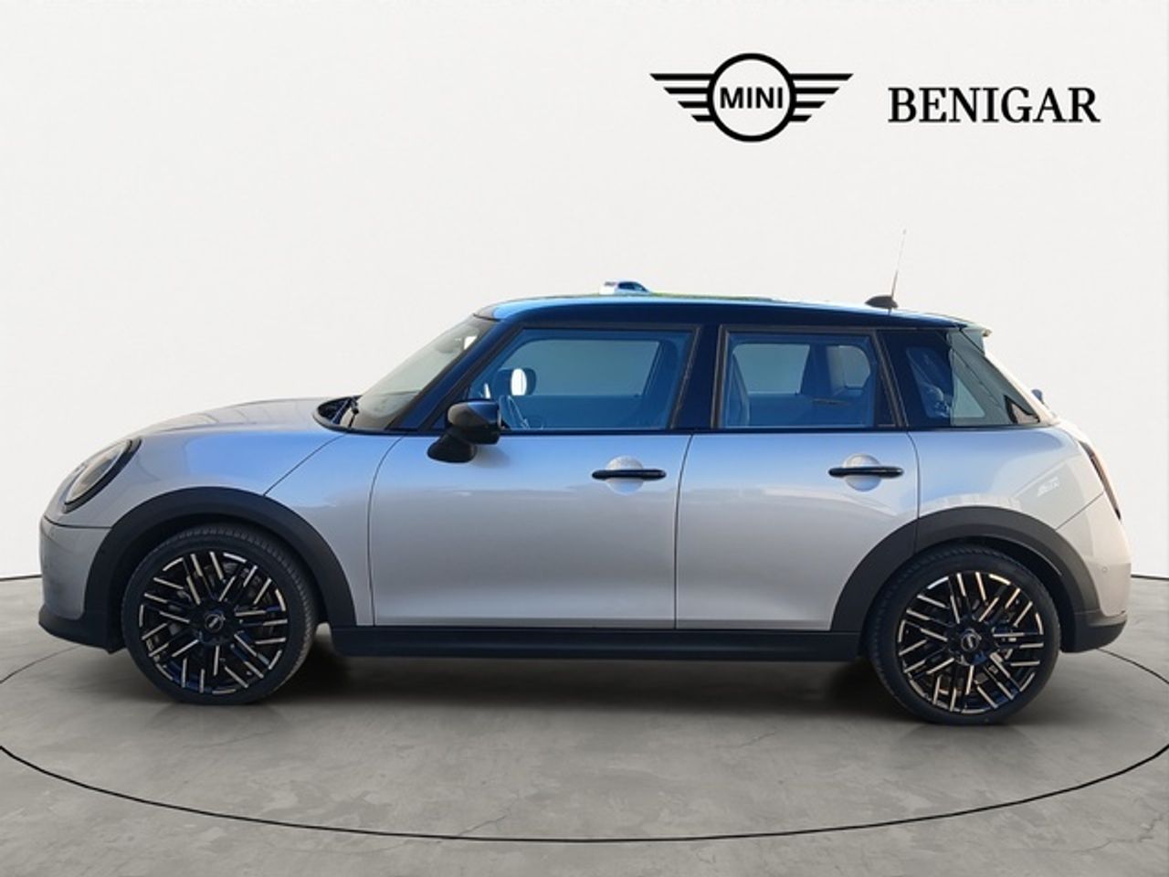 MINI Cooper c 115 kw (156 cv)  2025 Gasolina - Foto 4