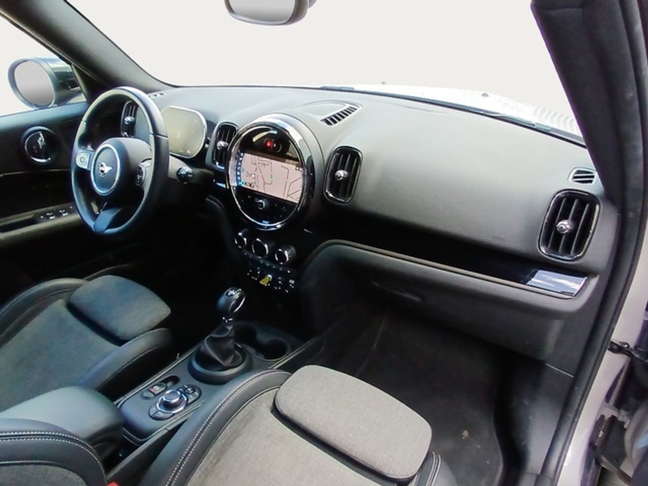 MINI Countryman cooper s e all4 162 kw (220 cv)  2023 Híbrido (Gasolina) - Foto 9