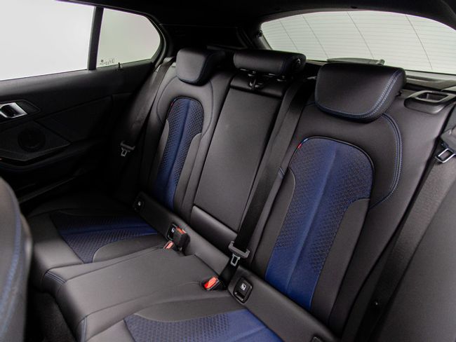 BMW Serie 1 118d business 110 kw (150 cv)