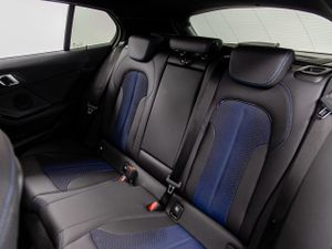 BMW Serie 1 118d business 110 kw (150 cv)  2023 Diésel - Foto 17