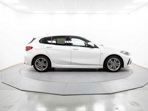 BMW Serie 1 118d business 110 kw (150 cv)  2023 Diésel - Foto 23