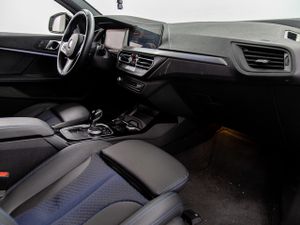 BMW Serie 1 118d business 110 kw (150 cv)  2023 Diésel - Foto 15