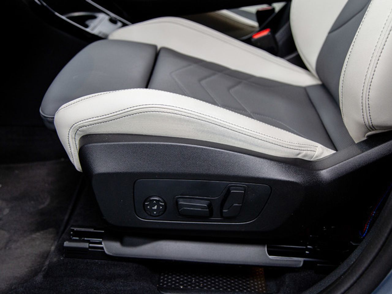 BMW X1 sdrive20i 125 kw (170 cv)  2026 Gasolina - Foto 16