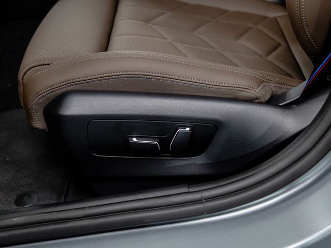 BMW i5 edrive40 touring 250 kw (340 cv)