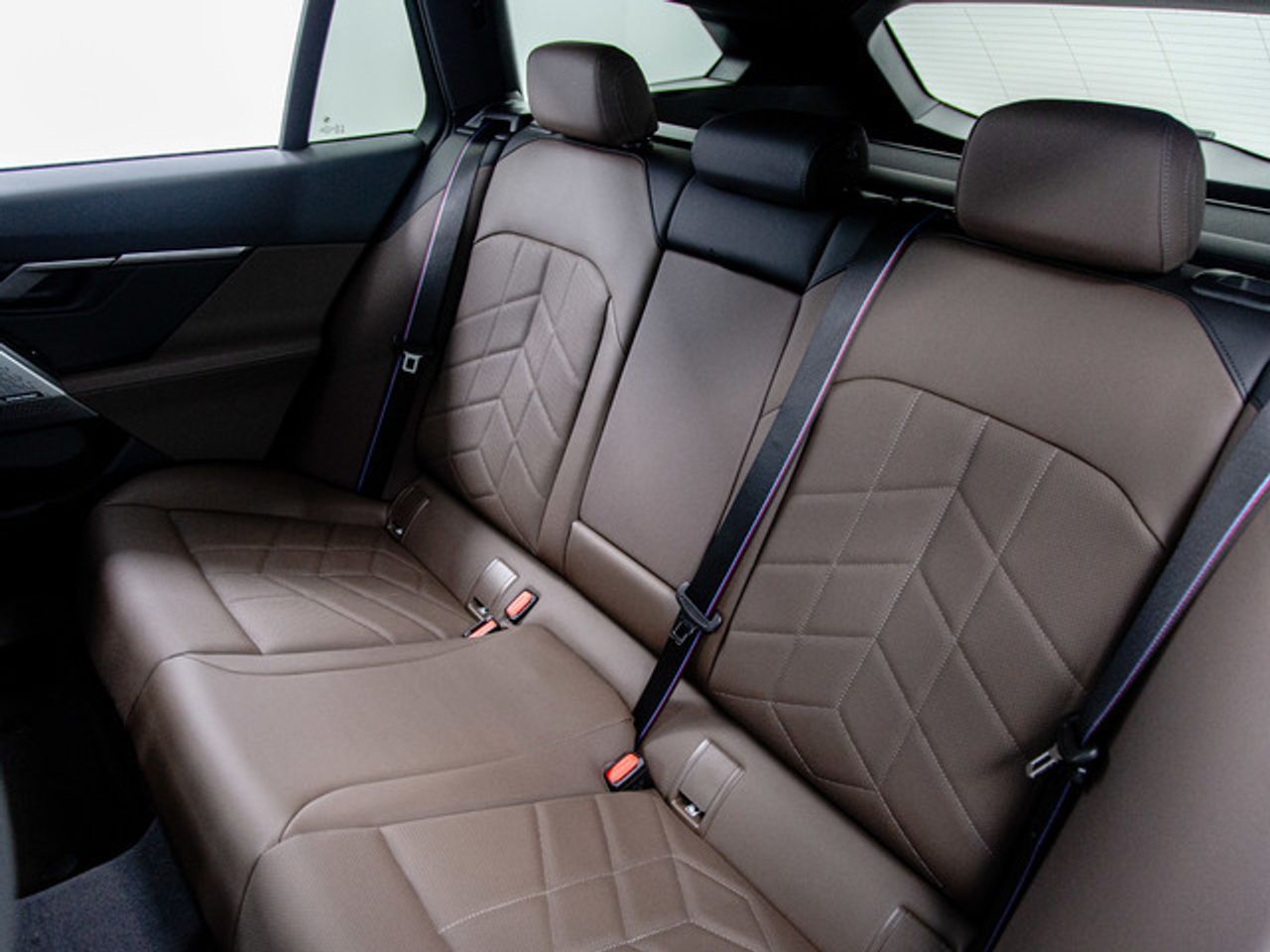 BMW i5 edrive40 touring 250 kw (340 cv)  2024 Eléctrico - Foto 10