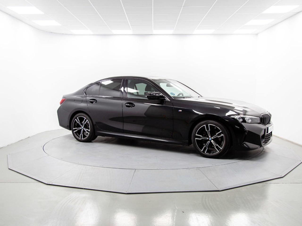 BMW Serie 3 318d 110 kw (150 cv)  2024 Diésel - Foto 14