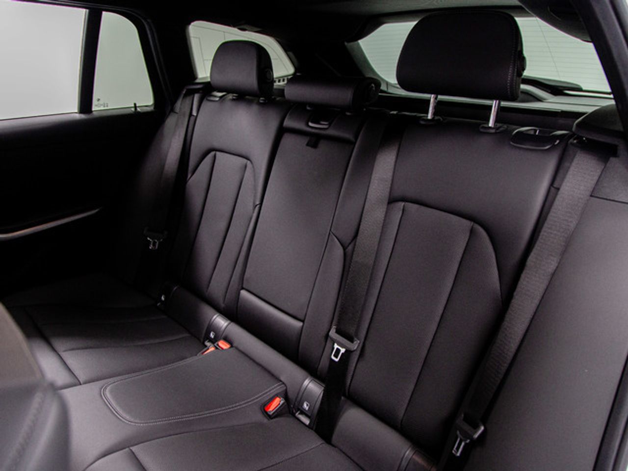 BMW Serie 3 320d touring 140 kw (190 cv)  2025 Diésel - Foto 10