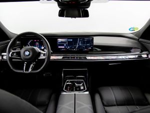 BMW Serie 7 740d xdrive 220 kw (299 cv)  2025 Diésel - Foto 13